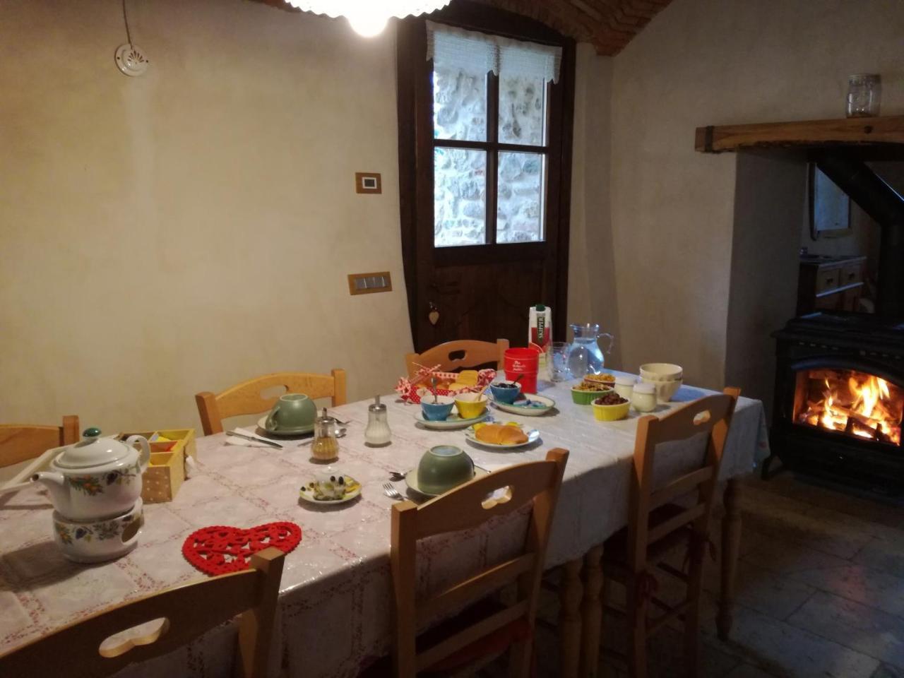 Agriturismo Il Posto Delle Fragole San Giovanni Bianco Dış mekan fotoğraf