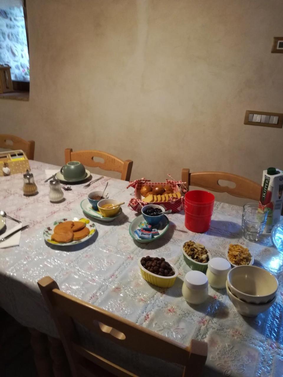 Agriturismo Il Posto Delle Fragole San Giovanni Bianco Dış mekan fotoğraf